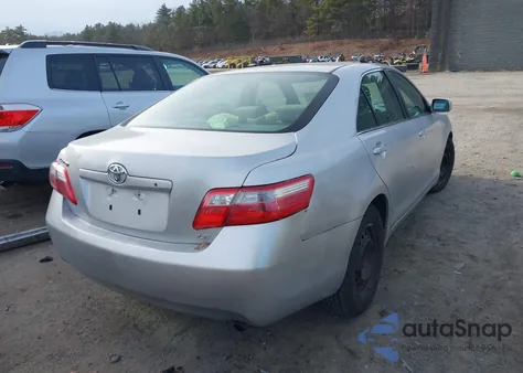 2009 Toyota Camry z USA, uszkodzony, nr VIN 4T1BE46K29U902337